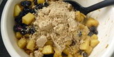 яблочный штрудель из готового слоеного теста