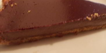 яблочный штрудель с изюмом и карамельной крошкой