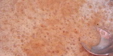 яблочный штрудель с изюмом и карамельной крошкой