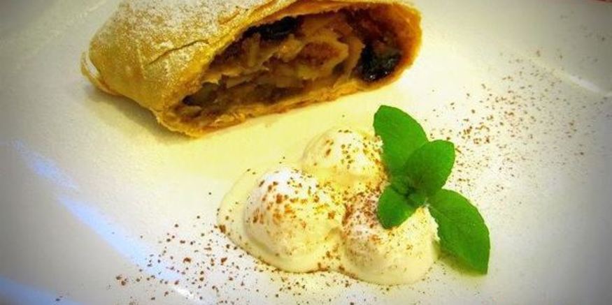 Рецепт яблочного штруделя