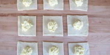 слойки из бездрожжевого теста с сыром