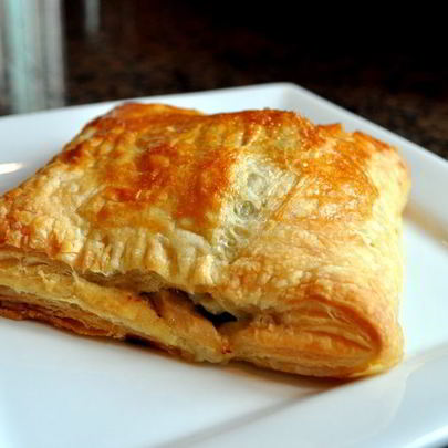 Слойки с курицей и сыром