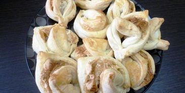 слойки с маршмеллоу и орехами