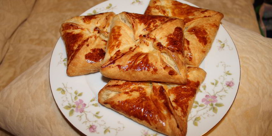 Рецепт слоек с творогом и бананом