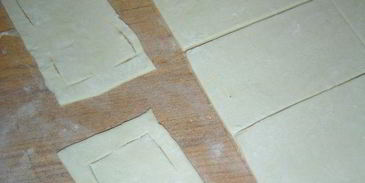 слойки с тыквенно-ореховой начинкой