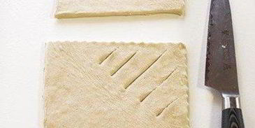 слойки с вишней