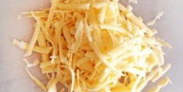 слойки с яйцом, ветчиной и сыром