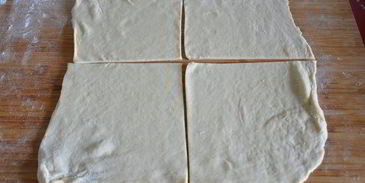 слойки со щавелем