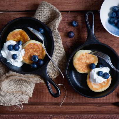 Нежные сырники с манкой