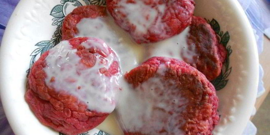 Рецепт розовых сырников