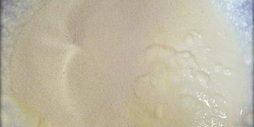 сырники с начинкой из карамелизированой груши со сливочно-ореховым соусом