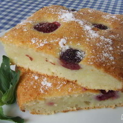 Творожник с малиной