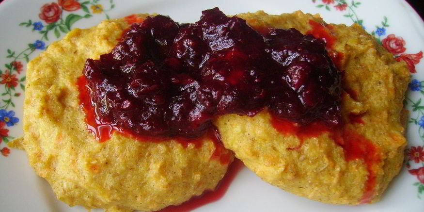 Рецепт запеченных сырников с яблоком и корицей