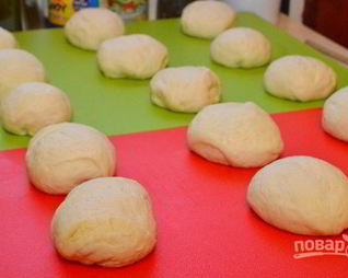 Тесто для пирожков с капустой в духовке