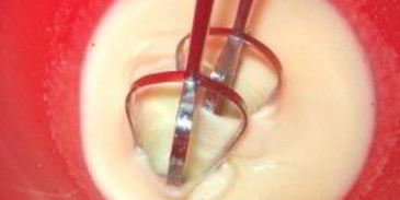 бисквит с творожной начинкой