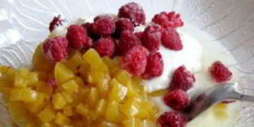 йогуртовый торт с малиной