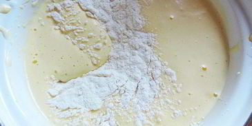 изумительный белый бисквит