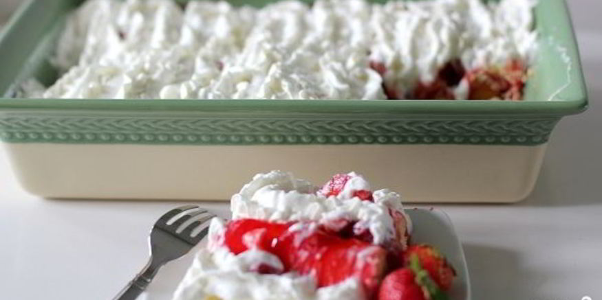 Рецепт клубничного торта без выпечки