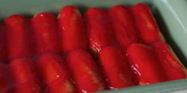 клубничный торт без выпечки