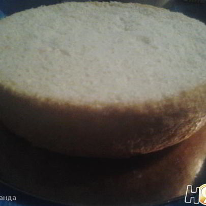 Нежный и пушистый бисквит с арахисом