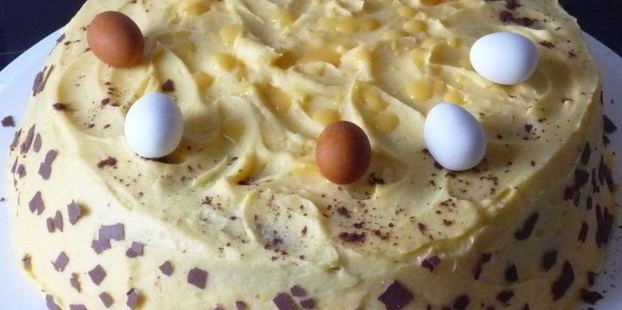Рецепт пасхального кремообразного шоколадного торта с яичным ликером