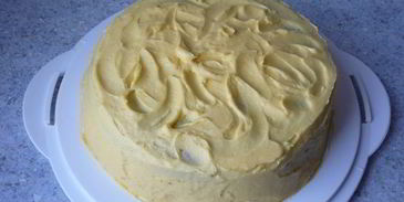 пасхальный кремообразный шоколадный торт с яичным ликером