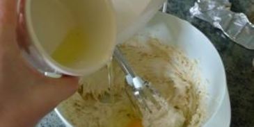 шоколадный торт с бананами