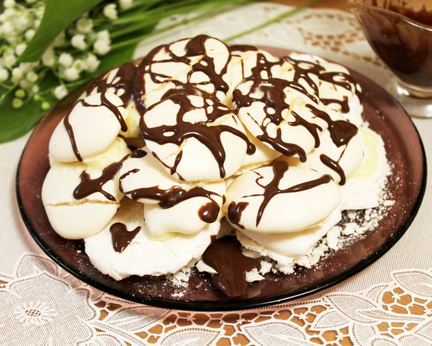 Торт Графские развалины с безе