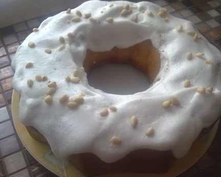 Торт из трех видов молока