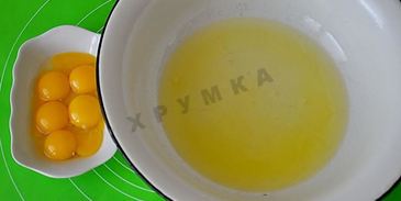 торт клубничный поцелуй