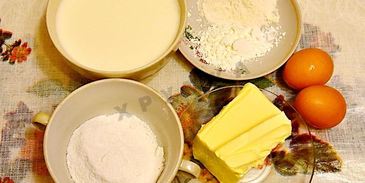 торт клубничный поцелуй