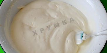 торт клубничный поцелуй