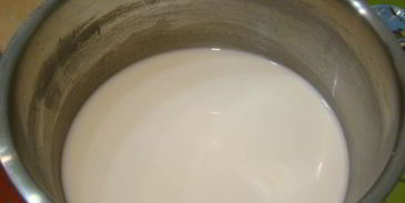 торт молочный рай на тарелке