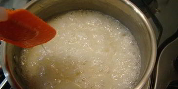 торт молочный рай на тарелке