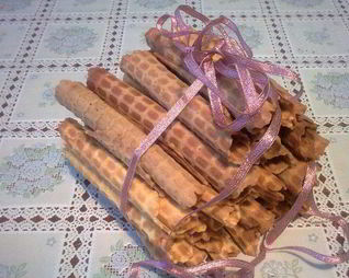 Хрустящие вафельные трубочки