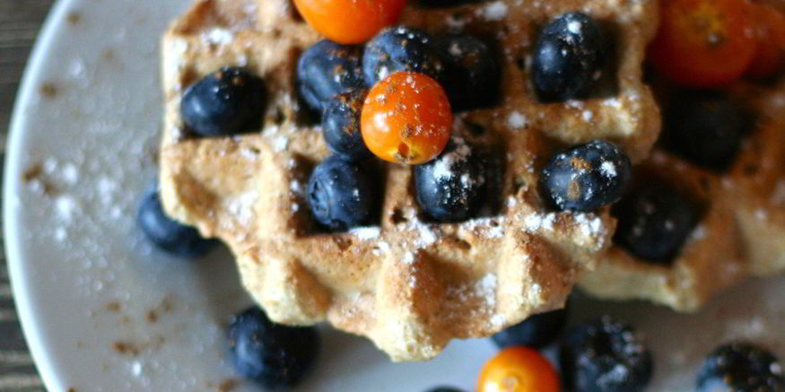 Рецепт толстых вегетарианских вафель из кешью и овсянки