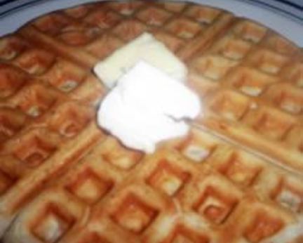 Утренние вафли на дрожжах