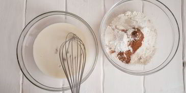 вафли с корицей и яблочным пюре