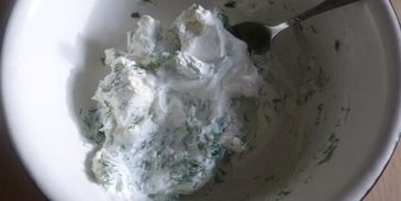 вафли со шпинатом, сыром и семгой