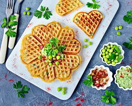 Закусочные вафли из цукини