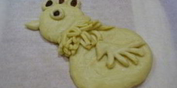 выпечка в виде петуха