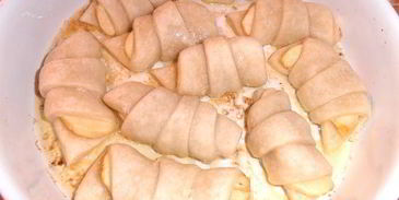 яблочные слойки в лимонадной карамели