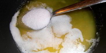 яблочные слойки в лимонадной карамели