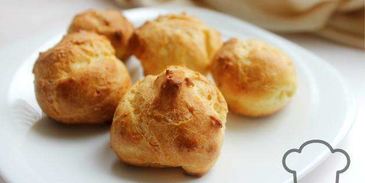 домашние профитроли с начинкой из вишен