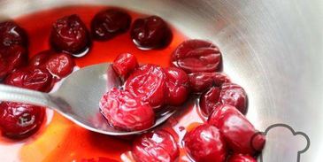 домашние профитроли с начинкой из вишен