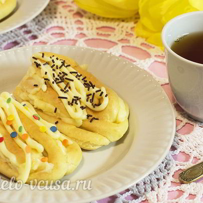 Домашние эклеры со сгущенкой