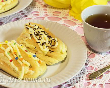 Домашние эклеры со сгущенкой