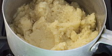 домашние эклеры со сгущенкой