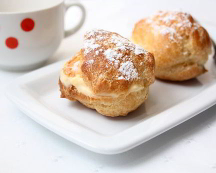 Круглые эклеры с заварным кремом