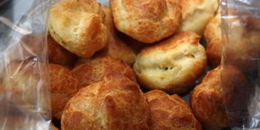 круглые эклеры с заварным кремом